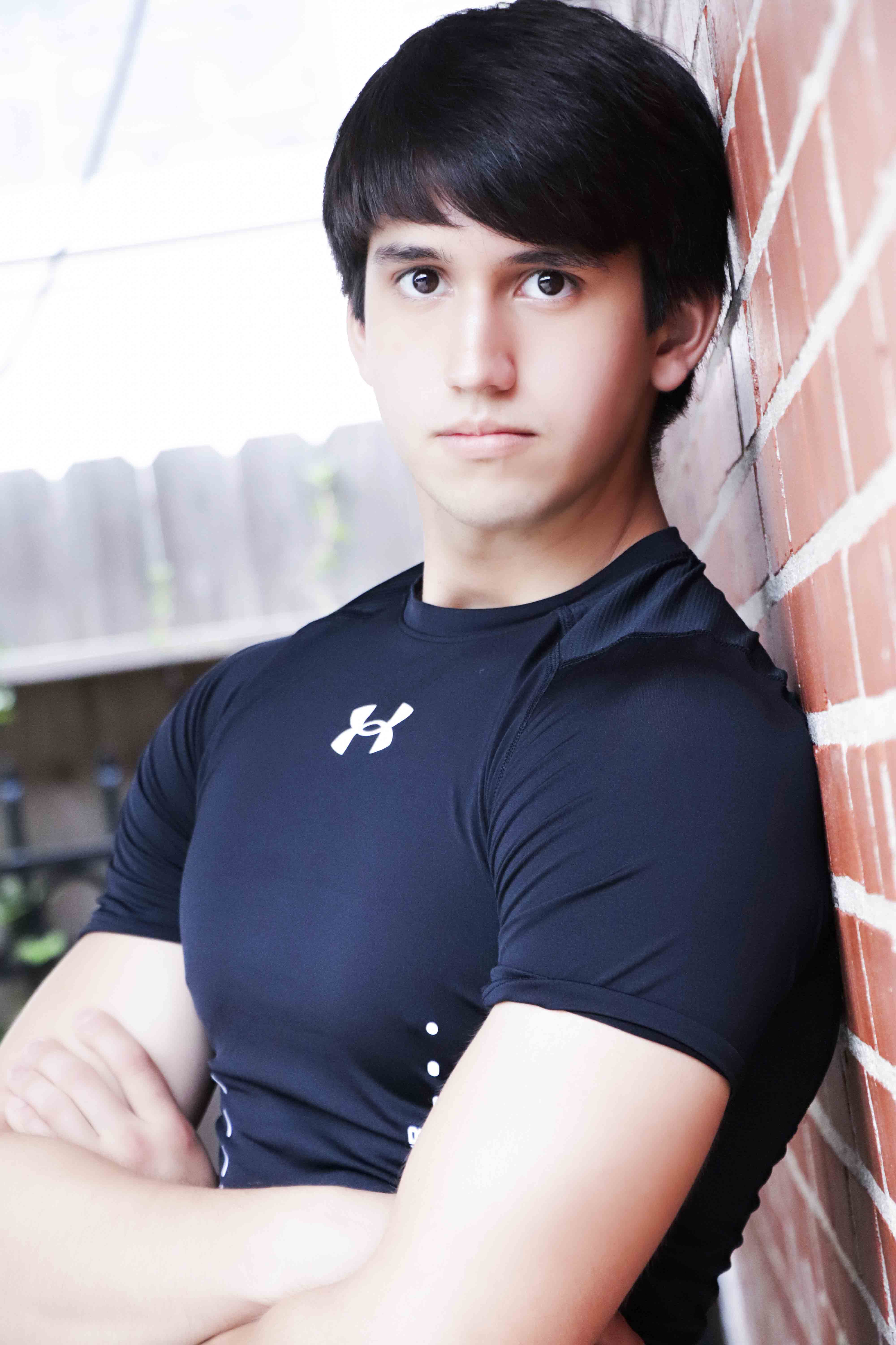 Derek Boyd Modeling Portfolio Image 12 - Fitness & Commercial